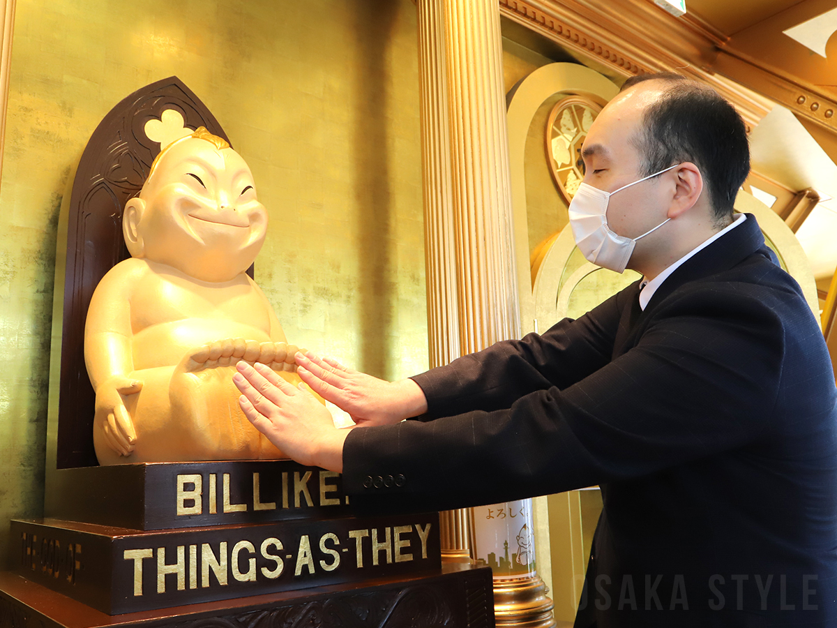 通天閣に幸運の神様ビリケンさんが帰ってきた 30日に営業再開 Osaka Style