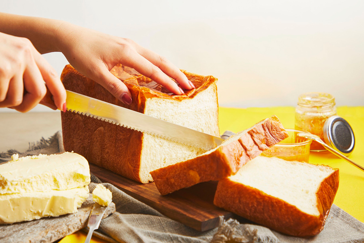 発酵バター高級食パン「やまびこ」