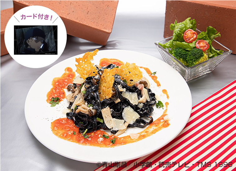 赤井のキノコとチーズの黒パスタ