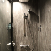 「MENTE 梅田店」のシャワー室