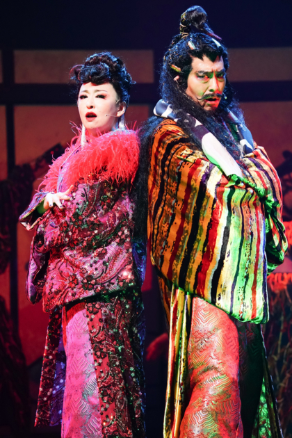 オリックス劇場（大阪市西区）で3月17日、福士蒼汰さんや宮野真守さんらが出演する、いのうえ歌舞伎「神州無頼街」が開幕する。