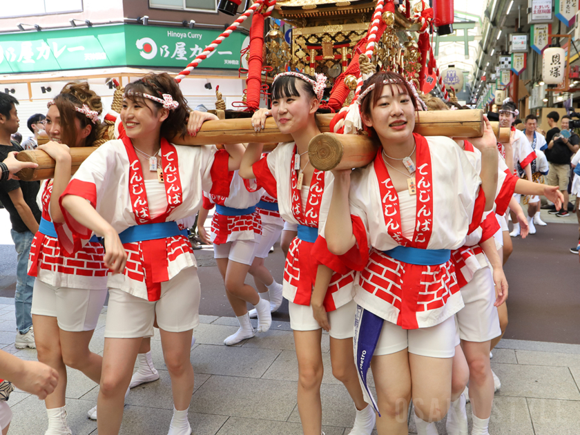 天神祭ギャルみこし