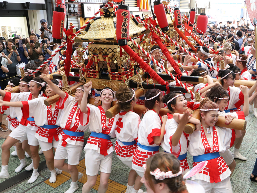 天神祭ギャルみこし