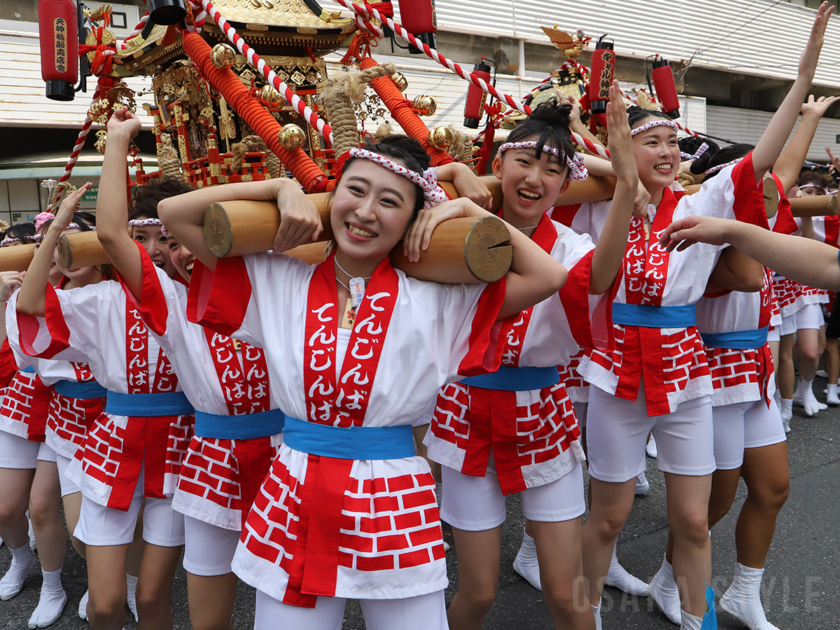 天神祭ギャルみこし