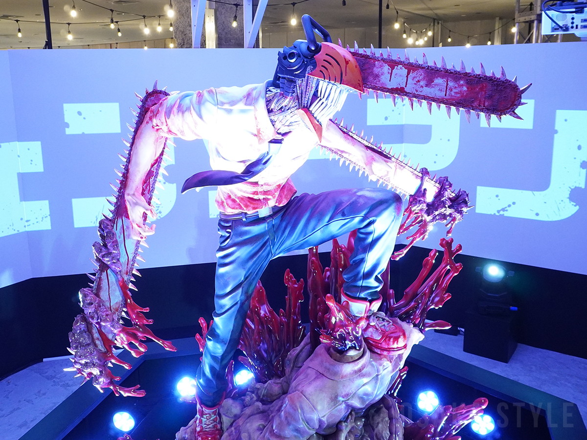 大阪で「チェンソーマン展」 原画・絵コンテなど展示、等身大