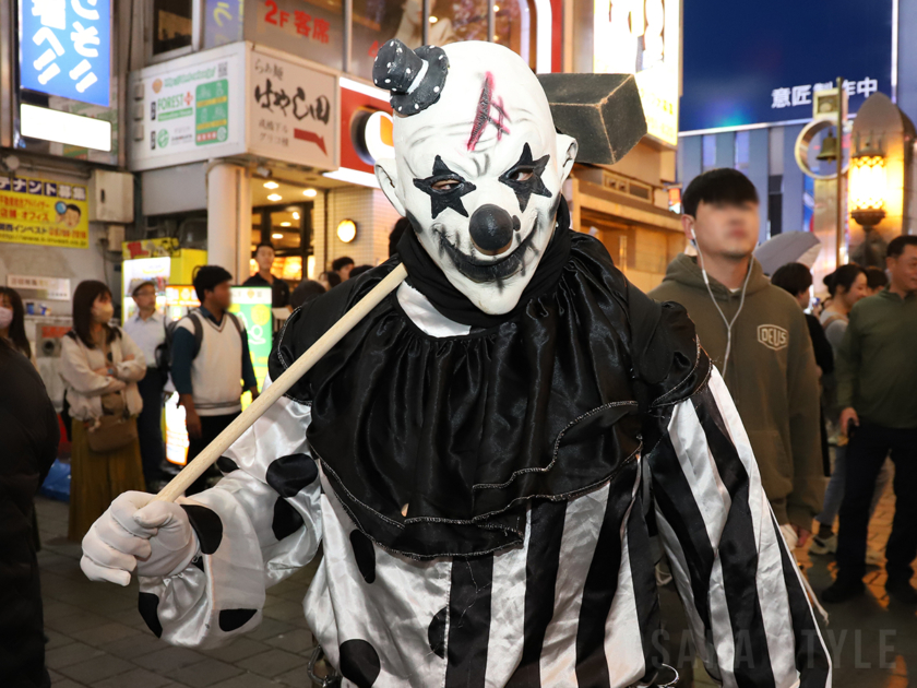 大阪・ミナミのハロウィーン