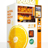 IJOOZのオレンジジュース自動販売機