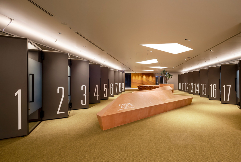 JPタワー大阪 17 階共用会議室（コワーキングスペース）