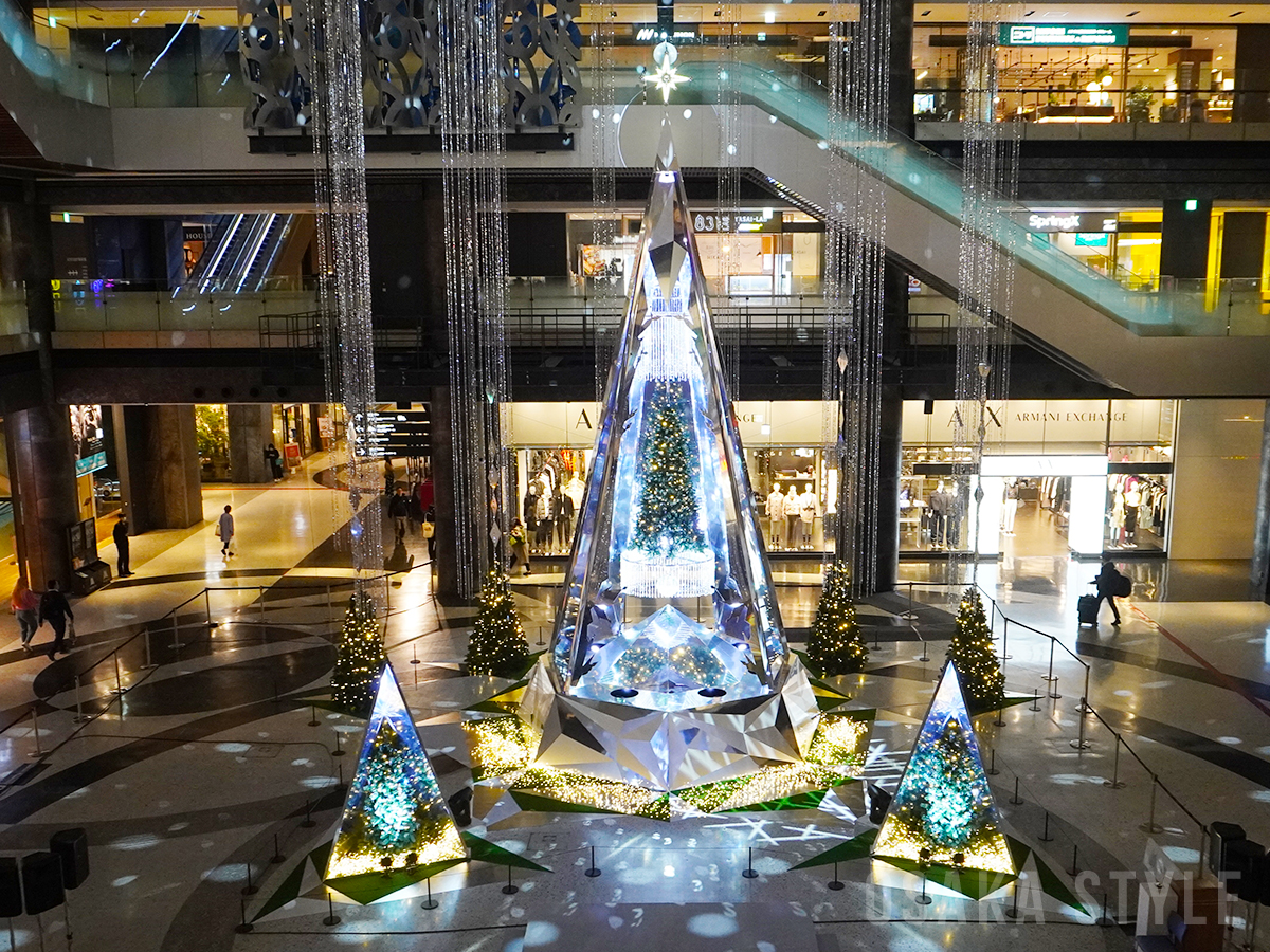 クリスマスツリー「Infinity Wish Tree」が点灯 – OSAKA STYLE