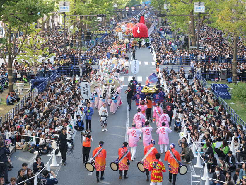 日本全国の祭が集約された「THE 祭ランウェイ1：MATSURI