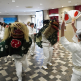 阿倍王子神社の獅子舞巡行　あべのハルカス近鉄本店