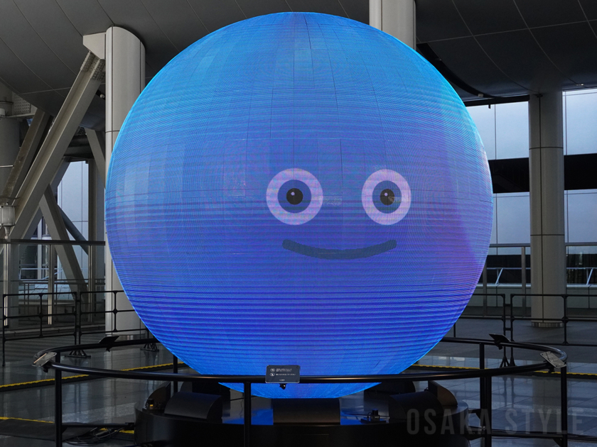 JR大阪駅に日本最大級の屋外用球体LEDビジョン「LINQ VISION」