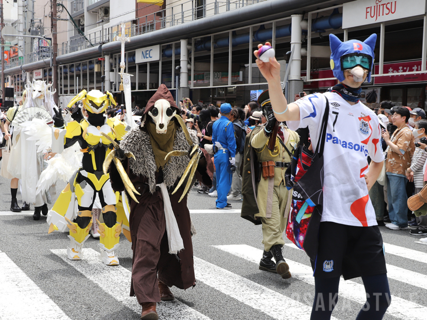 「日本橋ストリートフェスタ2025」コスプレパレード