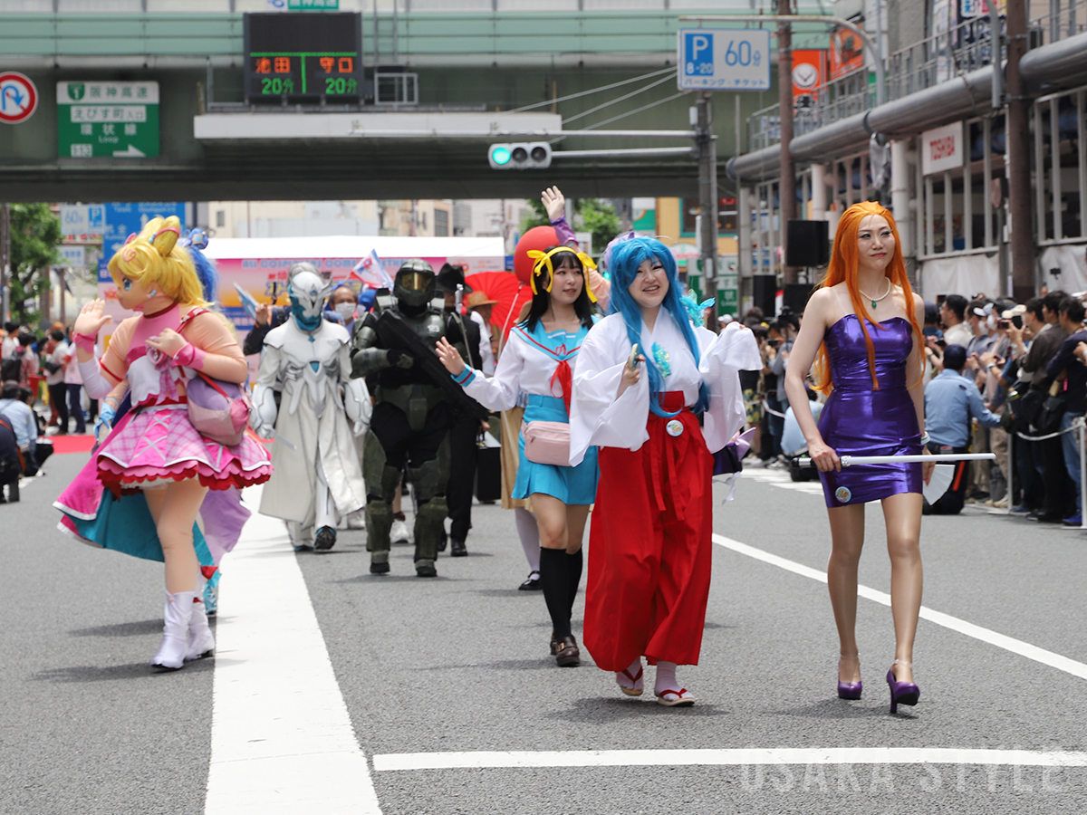 「日本橋ストリートフェスタ2025」コスプレパレード