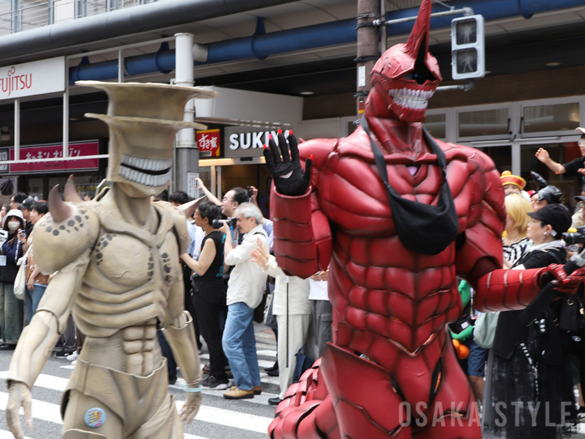 「日本橋ストリートフェスタ2025」コスプレパレード