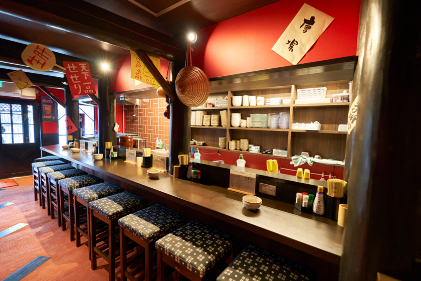 「鳥貴族 俊徳店」の店内