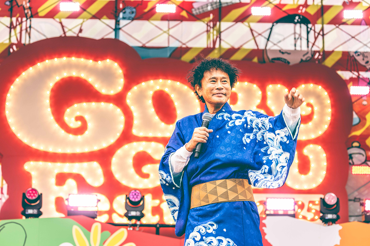 浜田雅功さんが着物姿で登場