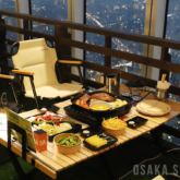 ハルカス300で「ハルカスでソラメシ 食べるで↑BBQ」