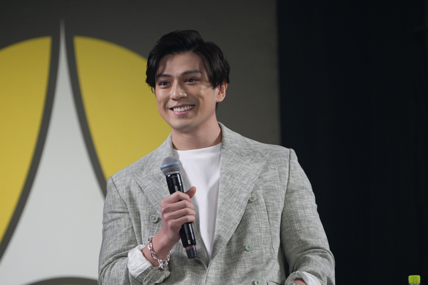 新田真剣佑