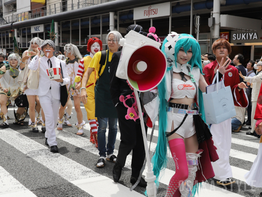 「日本橋ストリートフェスタ2025」コスプレパレード