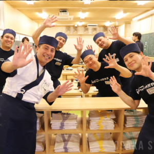 丸亀製麺 手づくり体験教室 エル守口のスタッフ