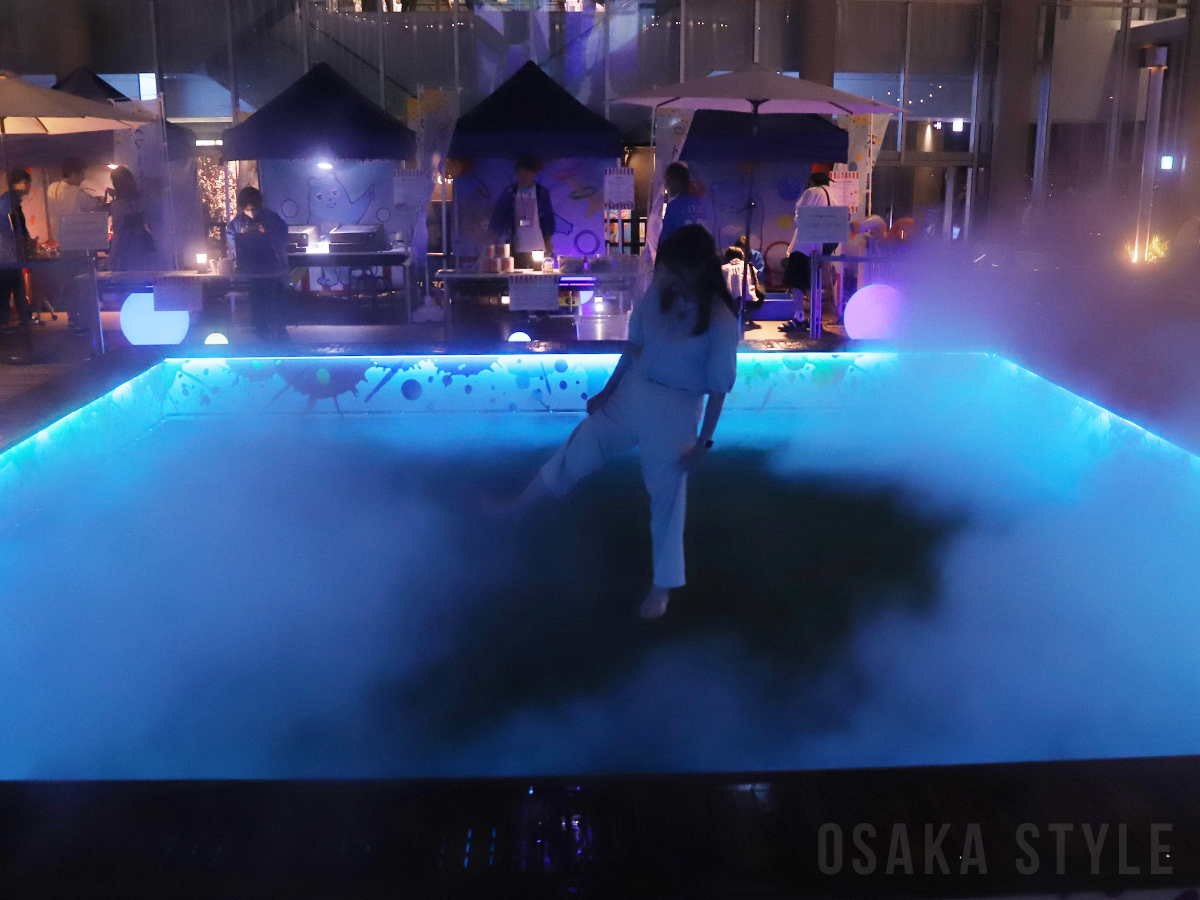 ハルカス300に「霧の庭」