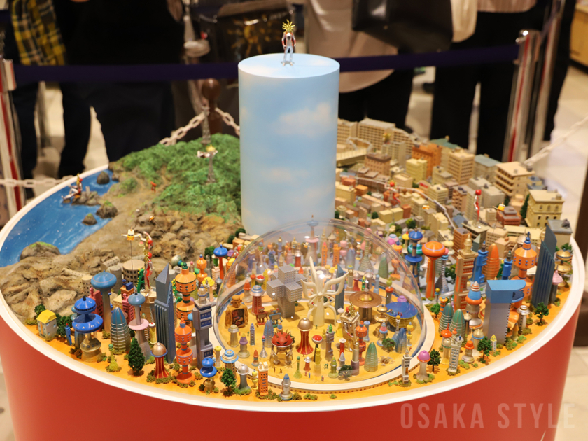映画「大長編 タローマン 万博大爆発」のポップアップショップ「鷲野デパート名品展」