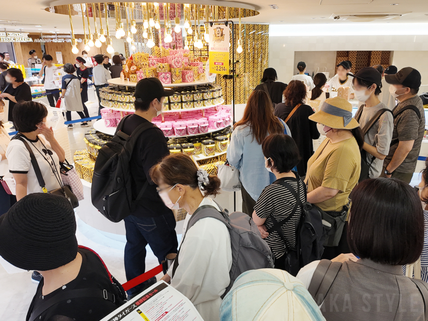 阪神梅田本店で「祝 阪神タイガース リーグ優勝記念セール」