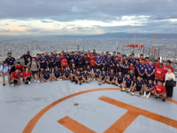 花園近鉄ライナーズ、あべのハルカスで「決起ウォーク」