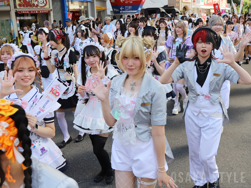浪速区制100周年「浪速区商店会連盟 なにわ100人パレード ～メイドさん大集合～」