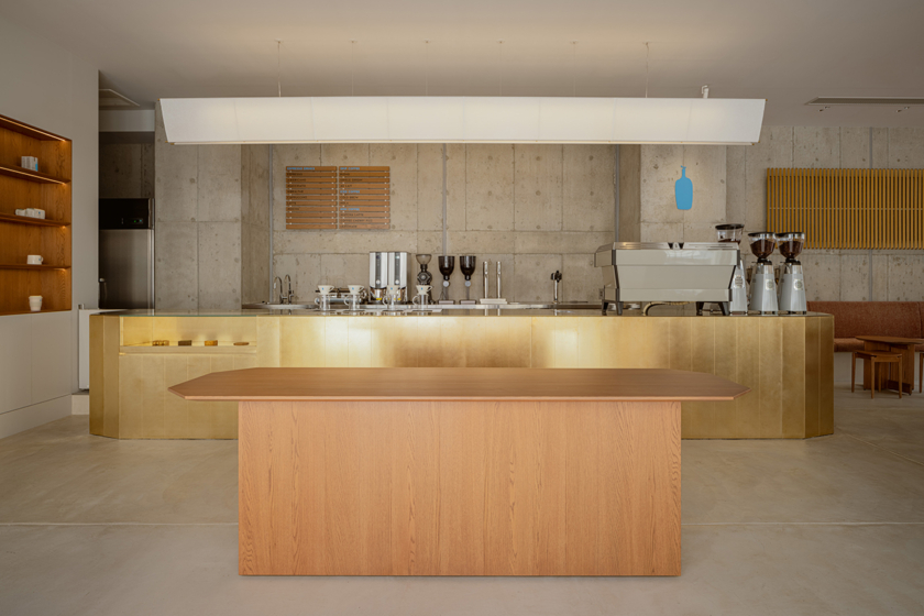 ブルーボトルコーヒー 心斎橋カフェ