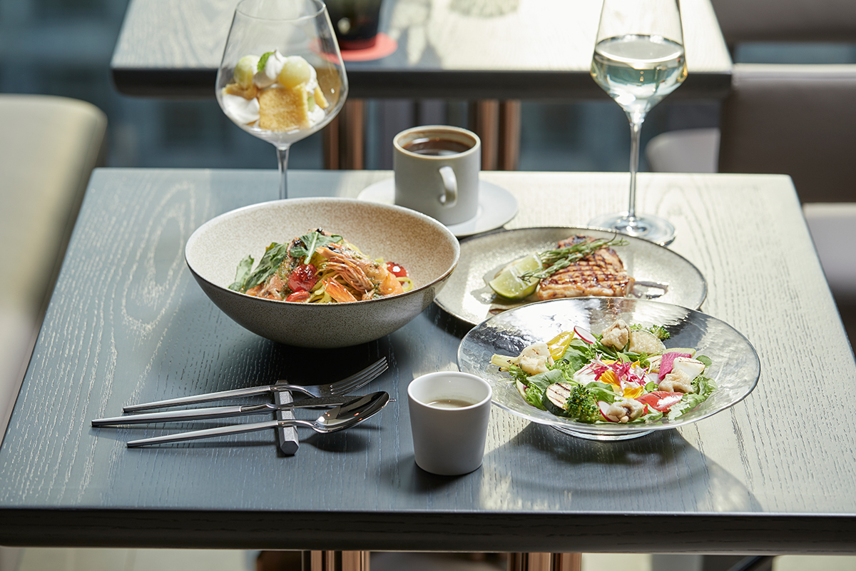 COVE DINING