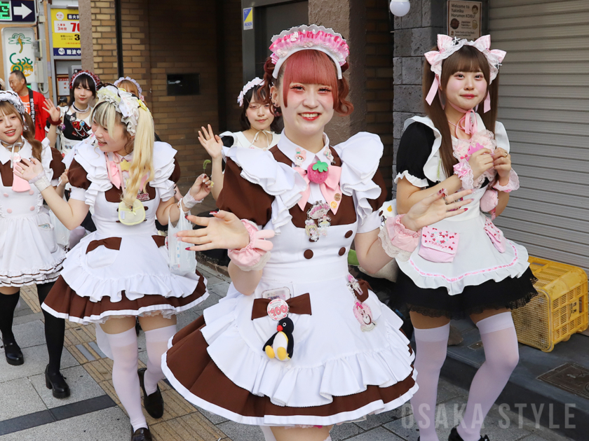 浪速区制100周年「浪速区商店会連盟 なにわ100人パレード ～メイドさん大集合～」