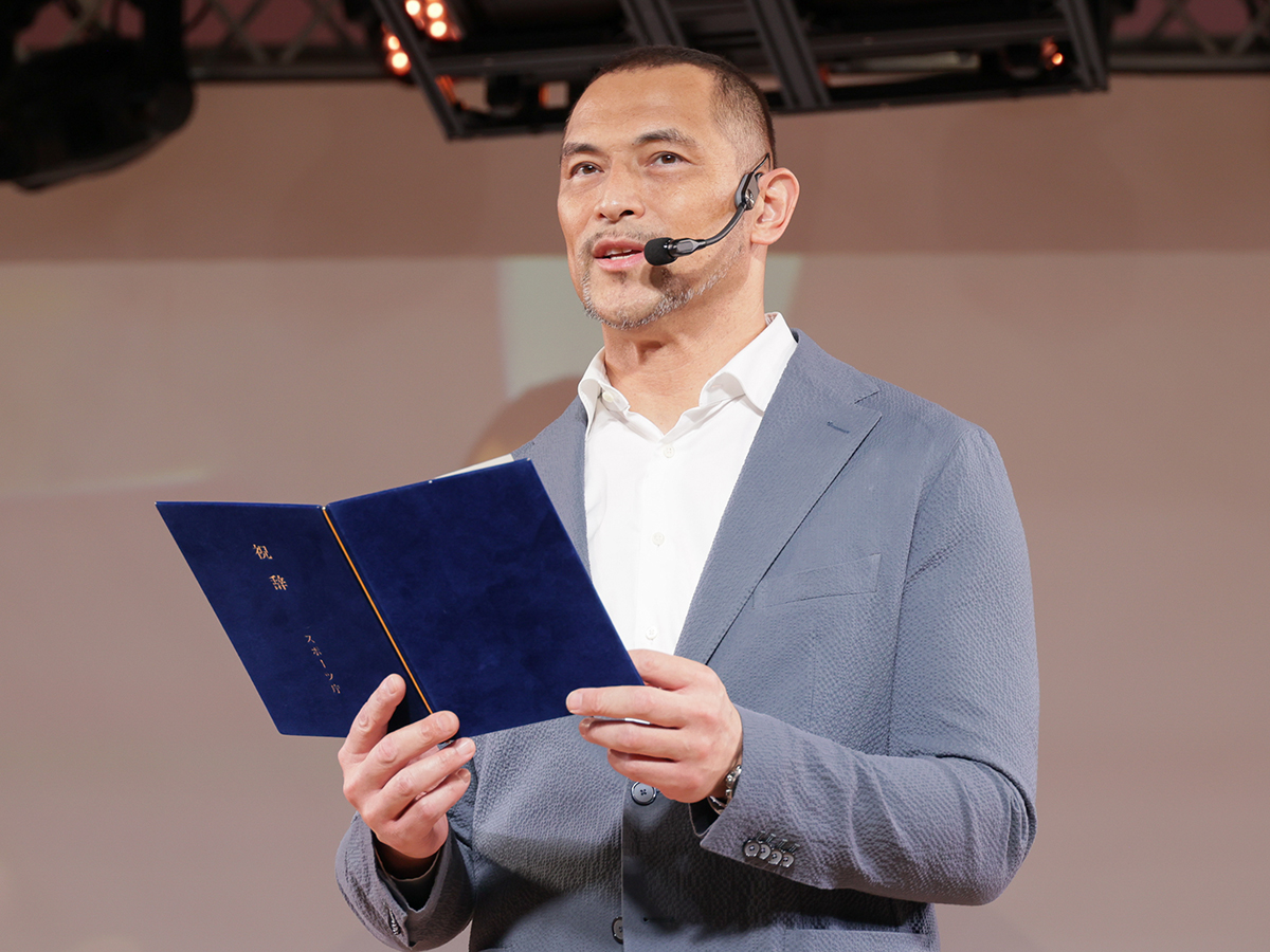 室伏広治スポーツ庁長官