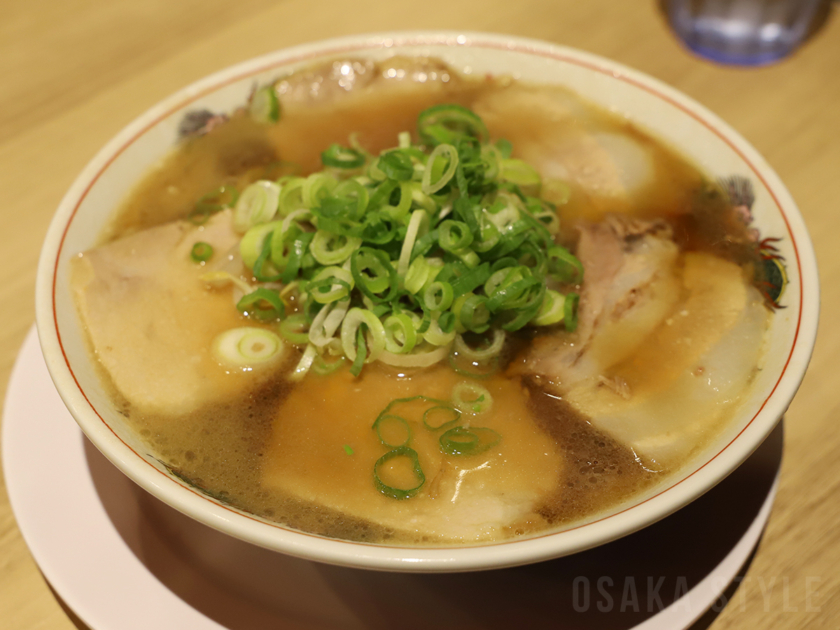 「本家第一旭 天満店」のラーメン