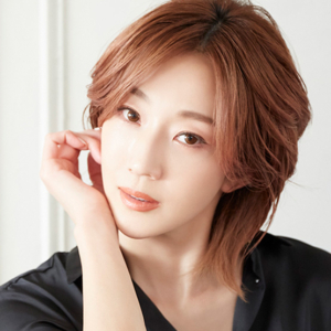 紅ゆずるさん
