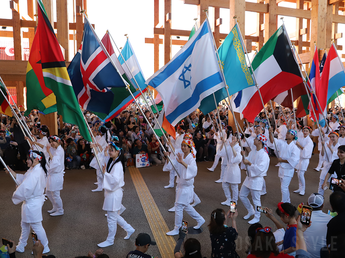 大阪・関西万博でフラッグパレード – OSAKA STYLE
