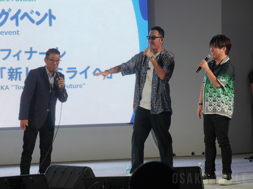 松井一郎、コブクロ