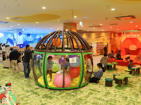 屋内型子どもの遊び場「ちきゅうのにわ 堺鉄砲町店」