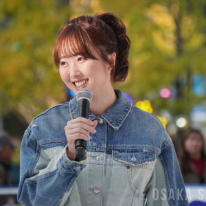 本田望結さんが「ウメダ☆アイスリンク つるんつるん」で初滑り