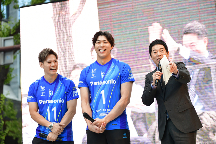 「御堂筋ランウェイ2025」大阪ブルテオン・ランウェイ