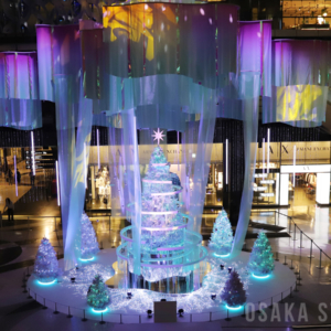 クリスマスツリーのライティングショー