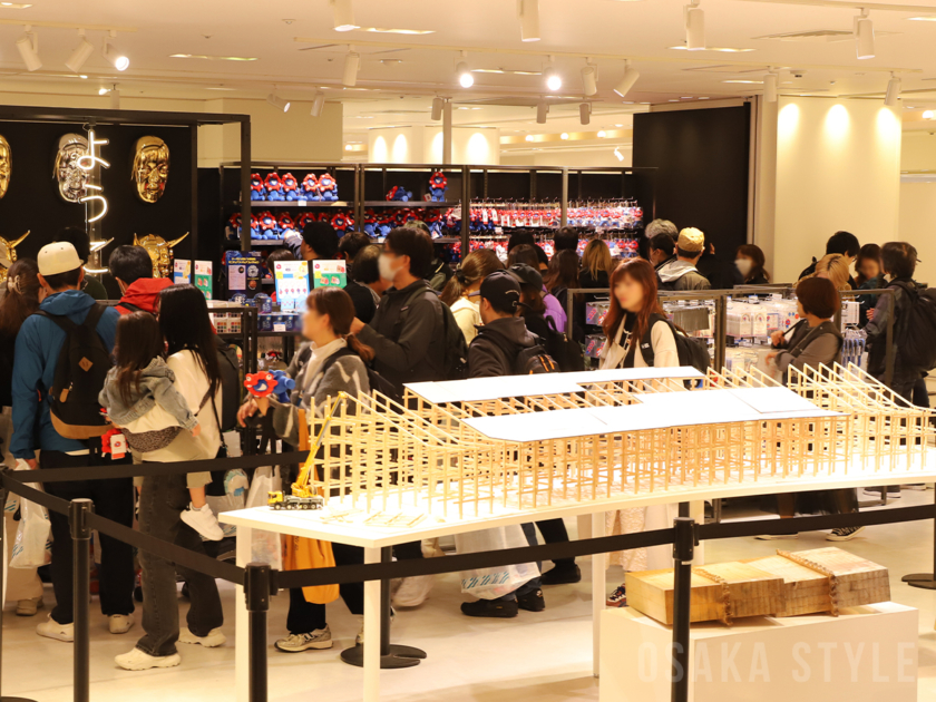 「2025 大阪・関西万博 オフィシャルストア 大丸梅田店」が移設拡大オープン