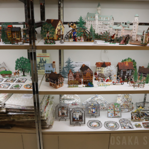 ミニチュアハウス・錫飾り