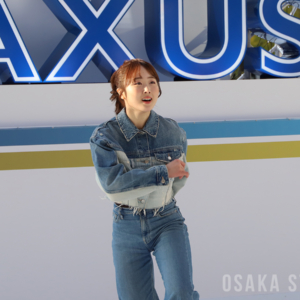 本田望結さんが「ウメダ☆アイスリンク つるんつるん」で初滑り