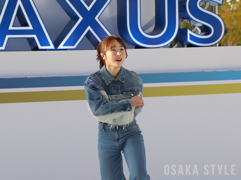 本田望結さんが「ウメダ☆アイスリンク つるんつるん」で初滑り