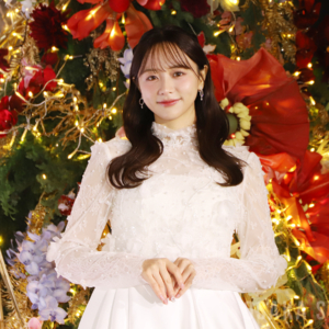 「JRA ILLUMINATION by Hanshin Racecourse」点灯式の森香澄さん登場