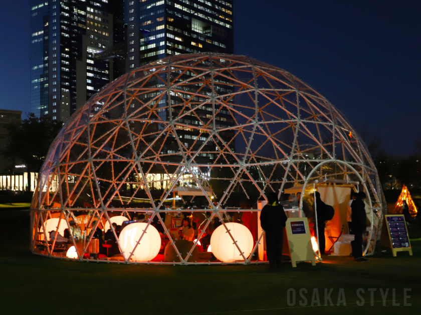 巨大な透明ドーム「THE DOME」