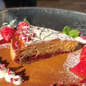 栃木県産とちあいかⓇフィユテ・オ・フレーズ