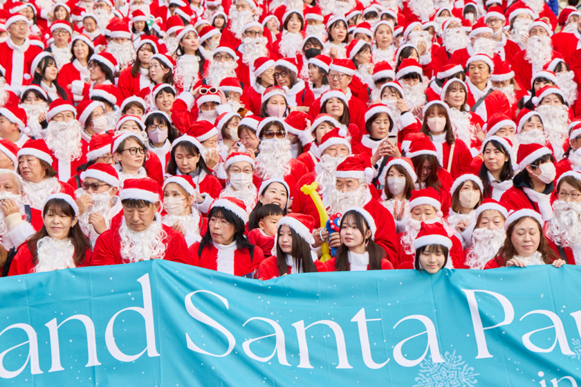 クリスマスイベント「グラン サンタ パレード」